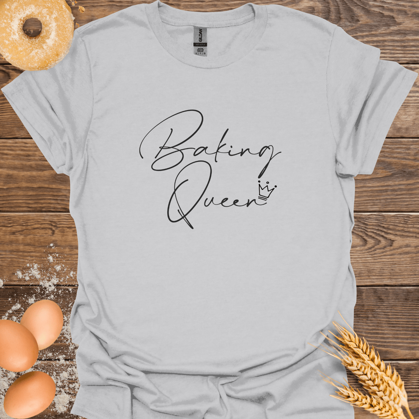 Baking Queen V1 T-Shirt