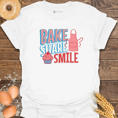 Bake Share Smile T-Shirt